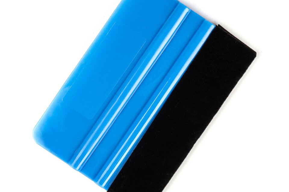 Brisalec s filcem za nanašanje folije