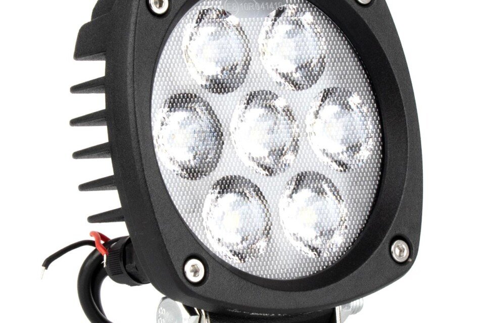 Pracovní halogenový světlomet LED světlomet 21W COMBO 12V 24V AMIO-04396