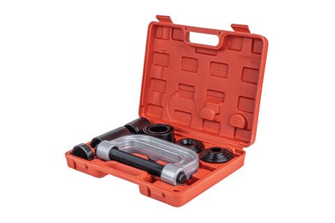 Gömbcsapszeg-prés az AMIO-04766 készletben található