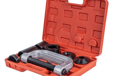 Gömbcsapszeg-prés az AMIO-04766 készletben található