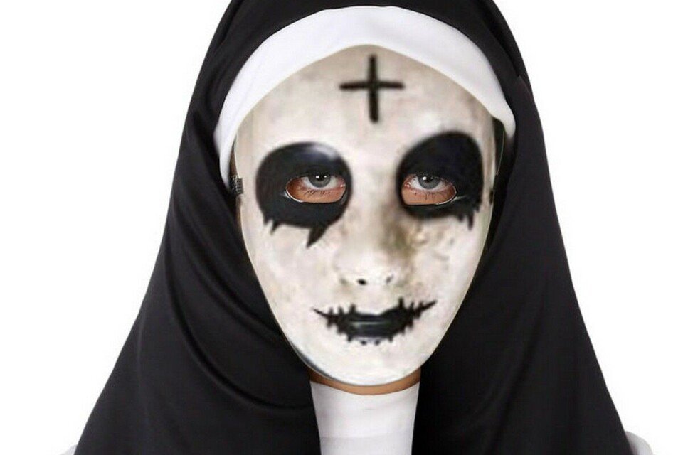 Mască Călugăriță Negru 17 x 19,5 cm