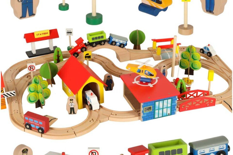 Drewniana kolejka, pociąg, lokomotywa, miasto, 69 elementów