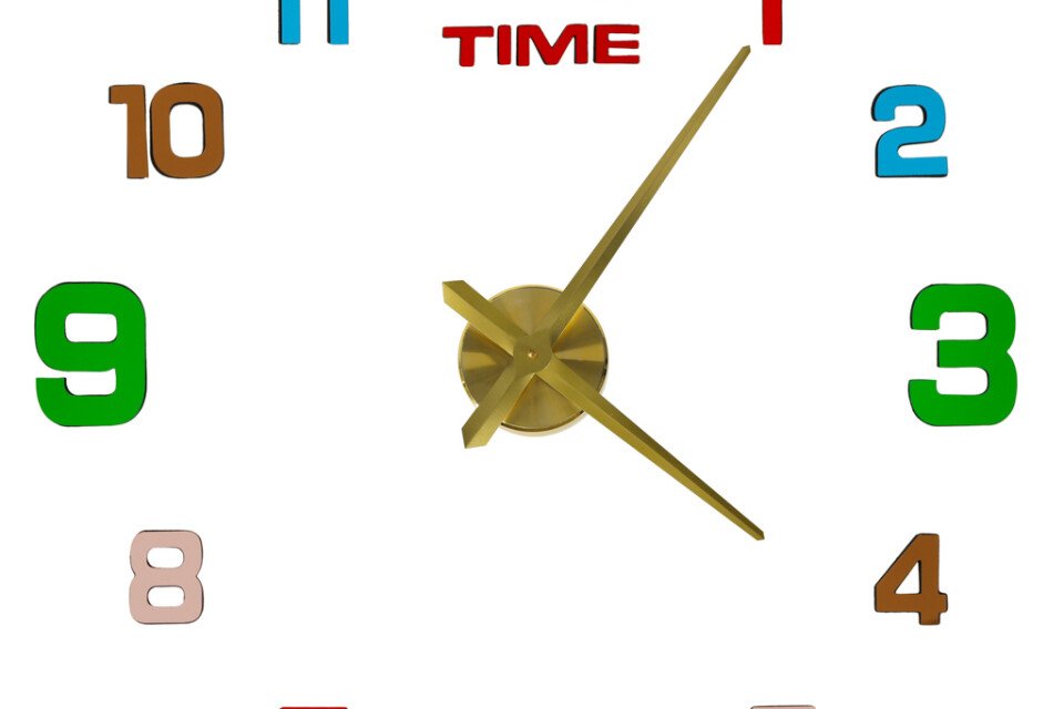 Zidni sat sa nalepnicama - 80-90 cm, zlatne kazaljke