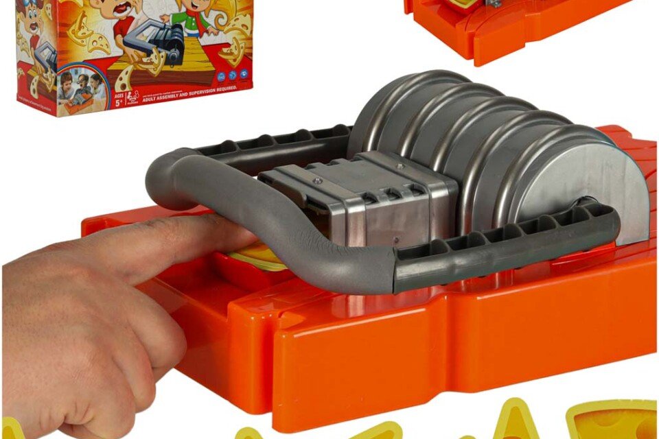 Mousetrap, gra zręcznościowa dla dzieci polegająca na łapaniu sera