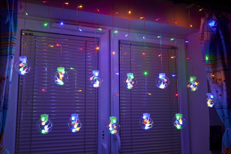 Lumini LED cu bila cortina, 3m 108LED multicolore + telecomanda