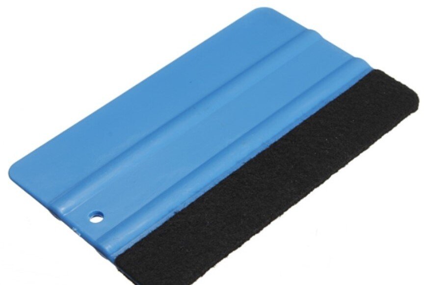 Brisalec za karbonsko folijo s filcem