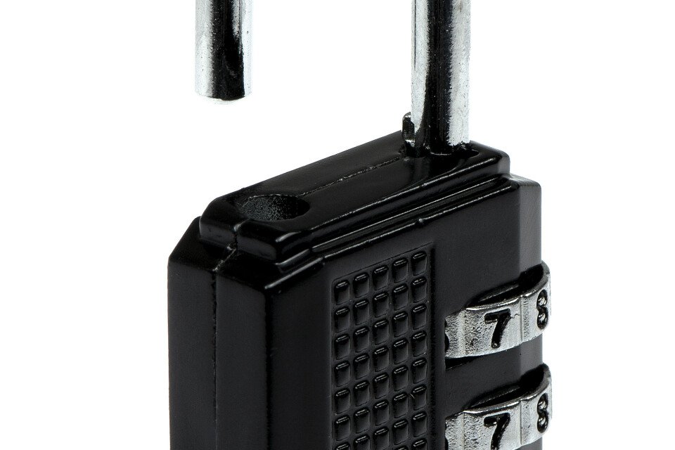 Kombinovaný zámok so západkou puzdra