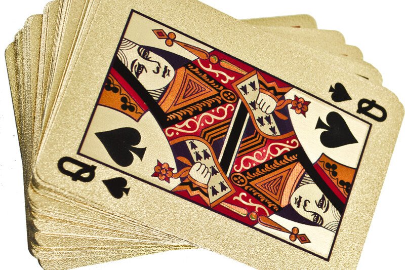 Zlate plastične igralne karte