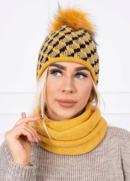 Дамски комплект - шал и шапка, жълт
